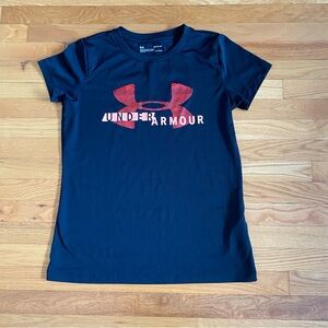 Under Armour Men size S Black and Crimson Tee